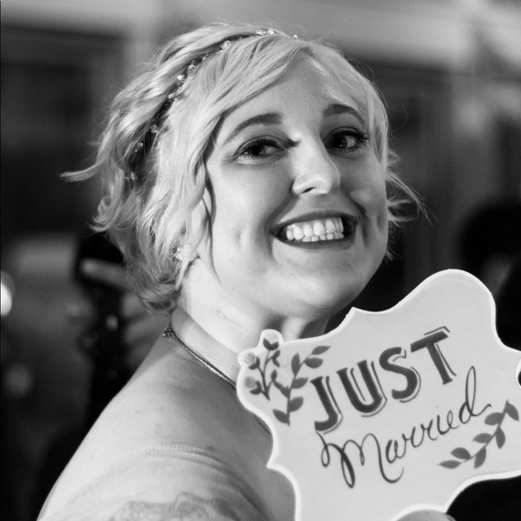 Meet your posher, Lindsay! - Picture 4 of 5